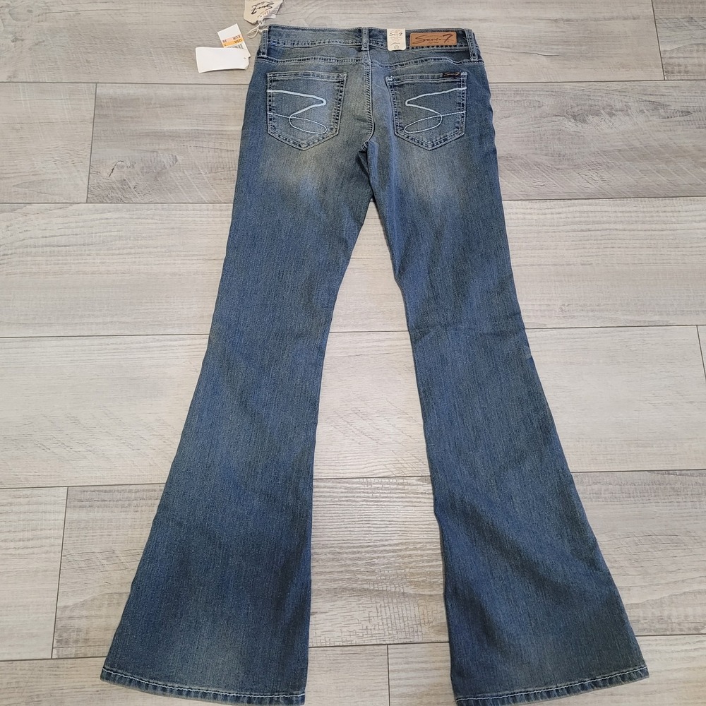 đź‘–NWT Seven 7 Jeans Women 28 Medium Wash Flare Faded Whiskering 31x35 Stretch - Picture 6 of 16